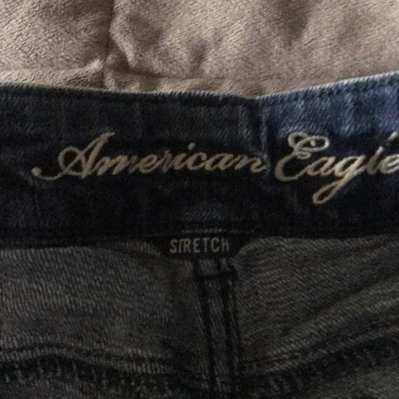 Shorts - Picture 2 of 3